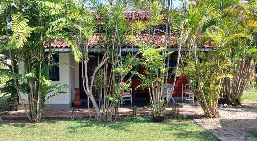 Cottage Garden Bungalows - Image 1