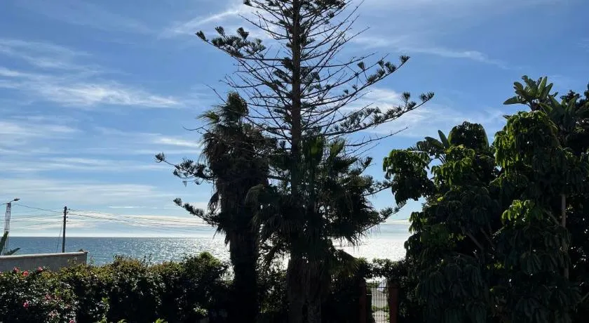Gran Jardín frente al mar - Image 1