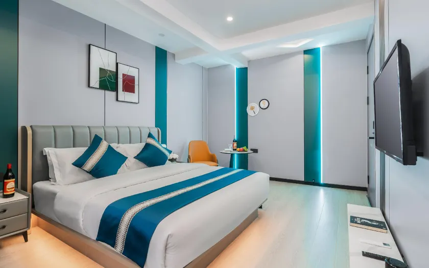 Dake Smart Luxury Hotel - Image 1