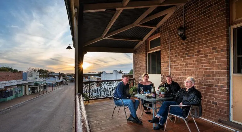 Commercial Travellers House - Image 1