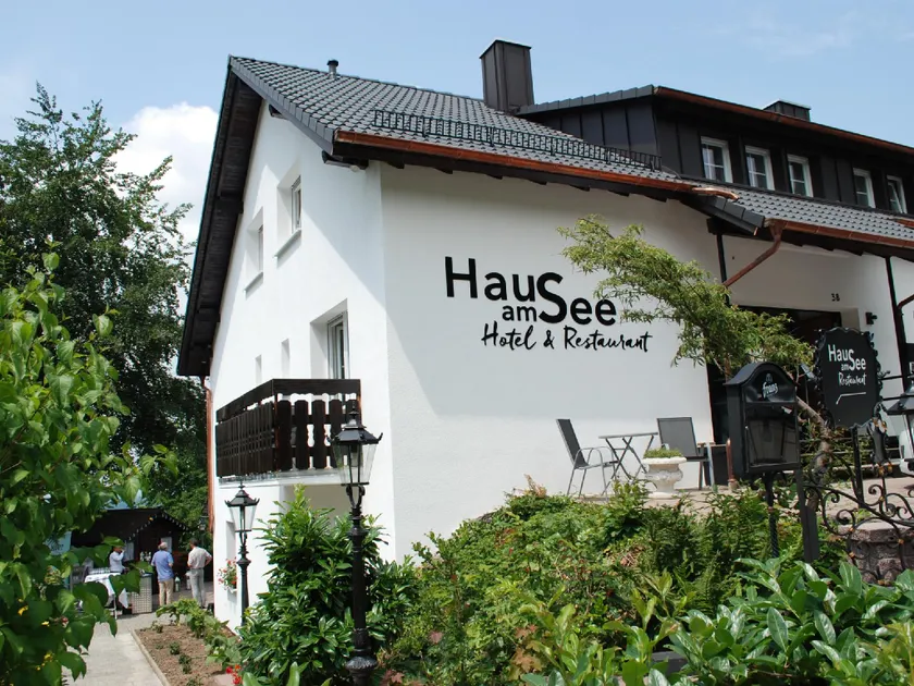 Hotel Haus am See - Image 1
