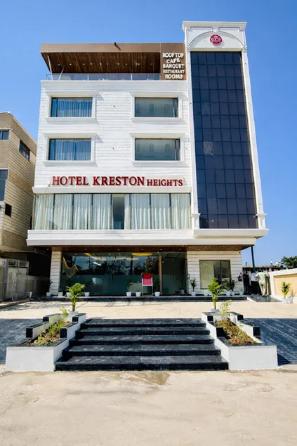 Kreston Heights Hotels Bhopal - Image 1