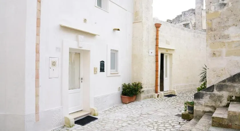 Rizzi Residence - Image 1