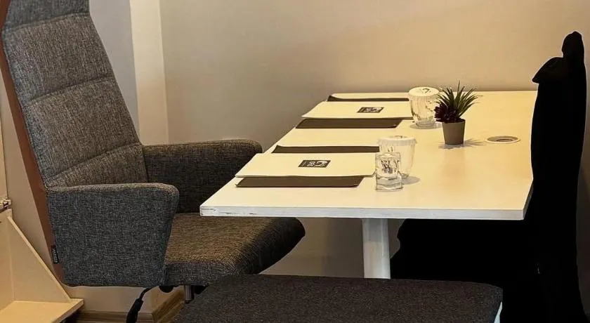Meeting room - Image 1