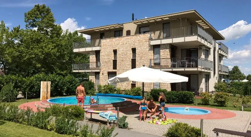 Zamardiresort - Image 1