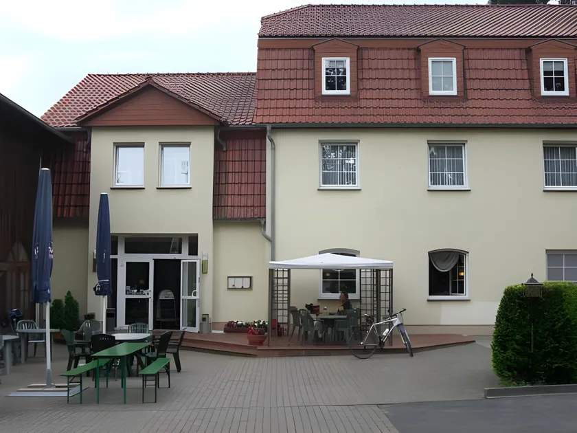 Am Schloßbrunnen Bad Muskau - Image 1