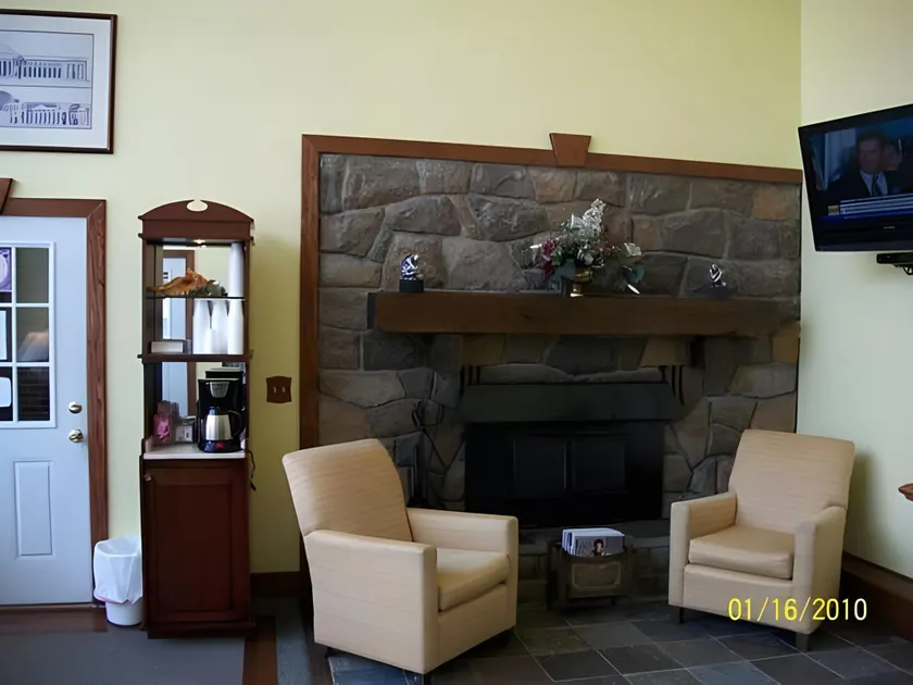 Clarysville Motel - Image 1