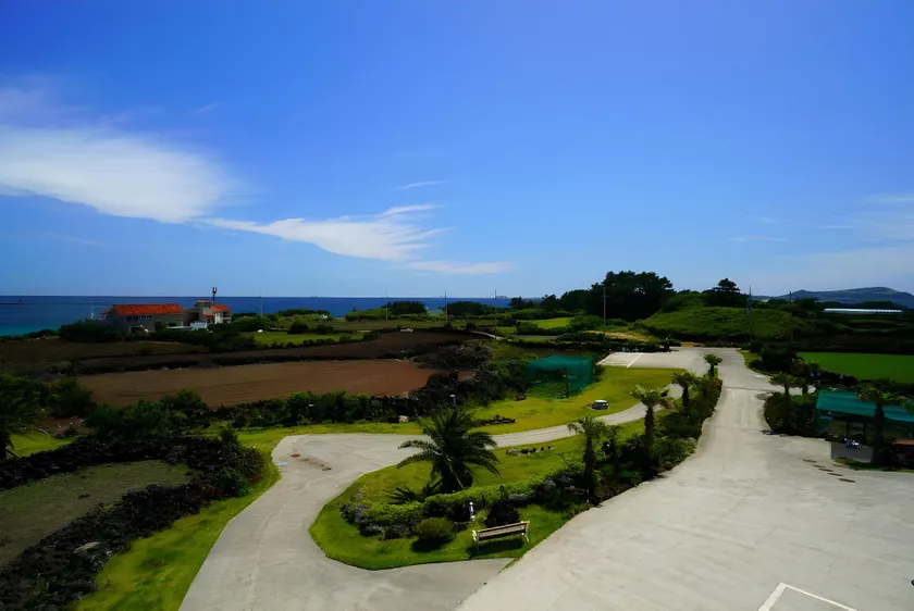 Jeju Amor House Oceanview Oreum - Image 1