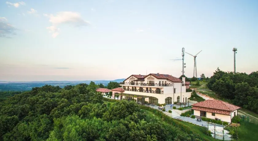 Zaara Estate Winery Hotel & SPA - Image 1