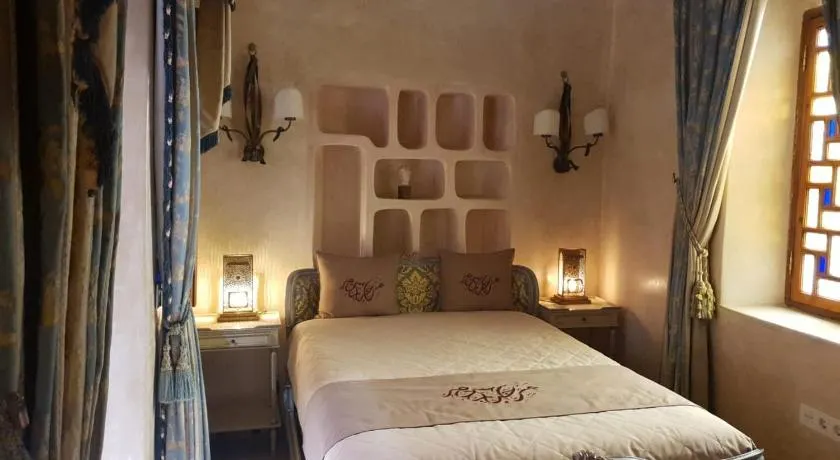 Sultana larache - Image 1