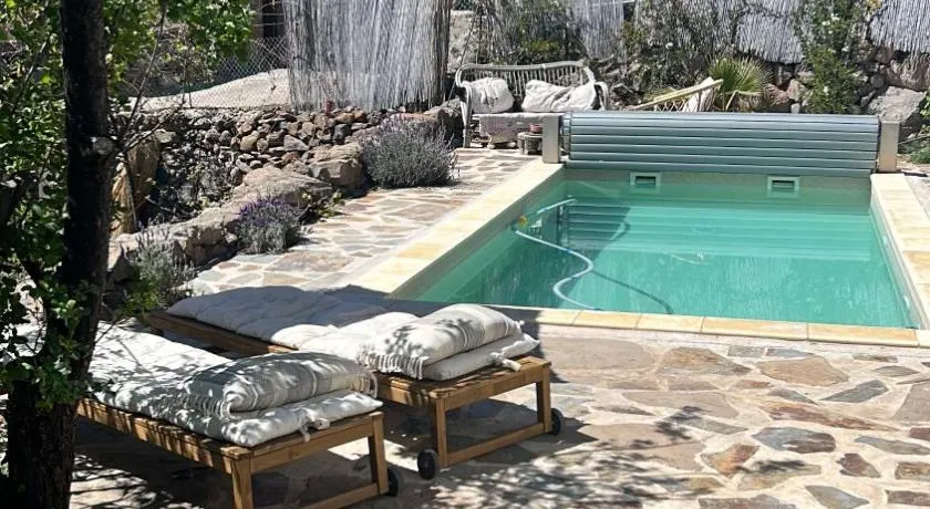 Lilly's Finca romantischter Rückzugsort Pool - Image 1