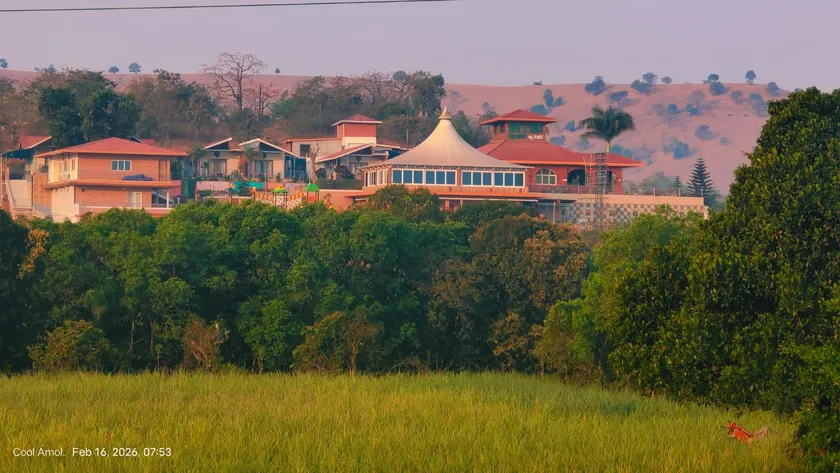 Royal Kasari Resort, Mosum, Shembvane - Image 1
