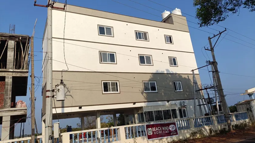 BEACHWIND HOMESTAY - Image 1