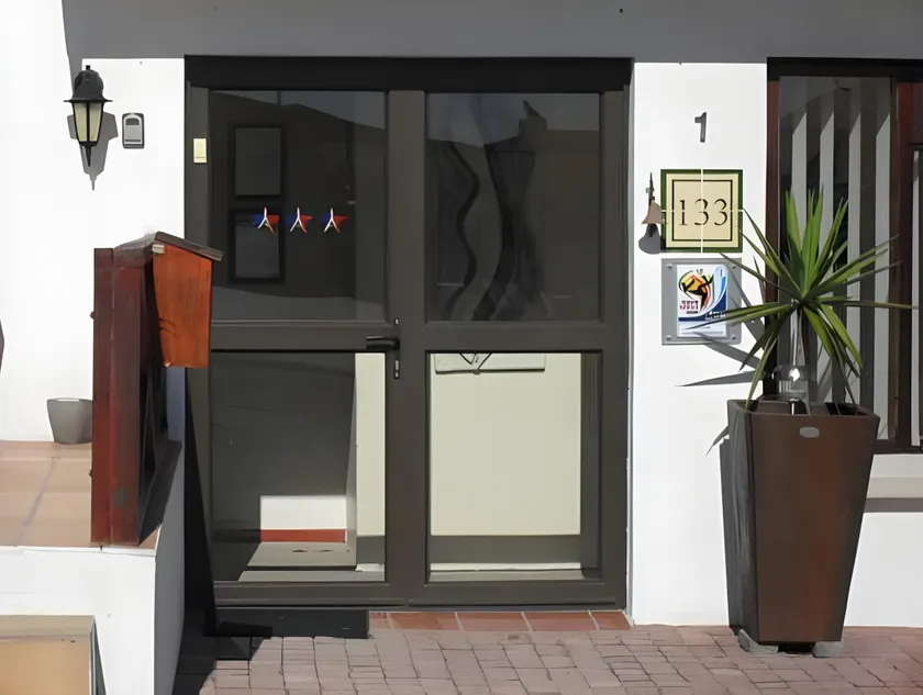 Croeso Guest House - Image 1