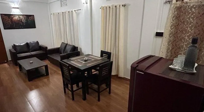 Brindalay 2-Apt in Heart of Tsk! - Image 1