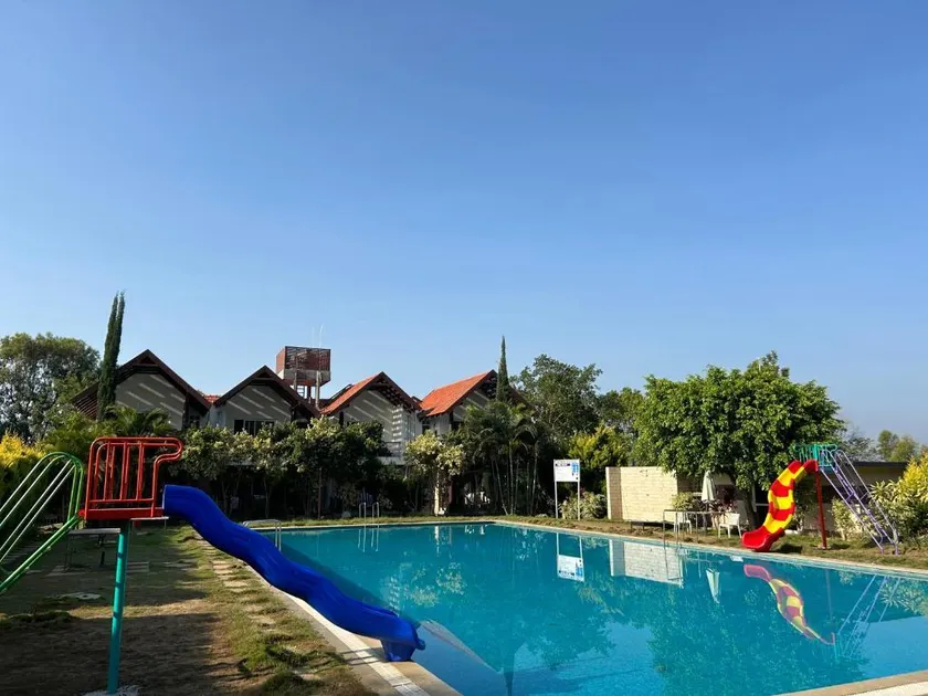 7 Heaven Villas & Resorts - Image 1