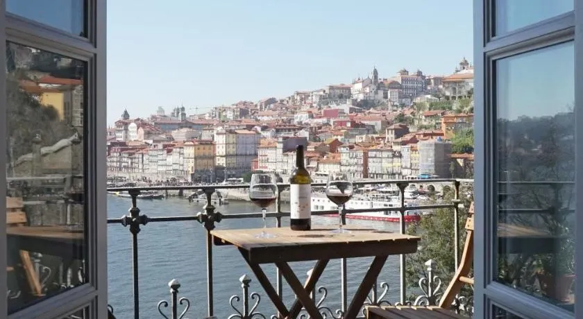 Porto View by Patio 25 - Image 1