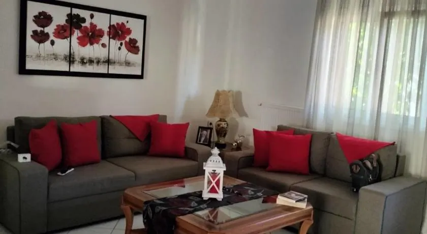 The Old Vine Apartment - Image 1