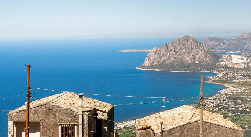 IL MONTE - Suite Con Terrazza Panoramica - Image 1