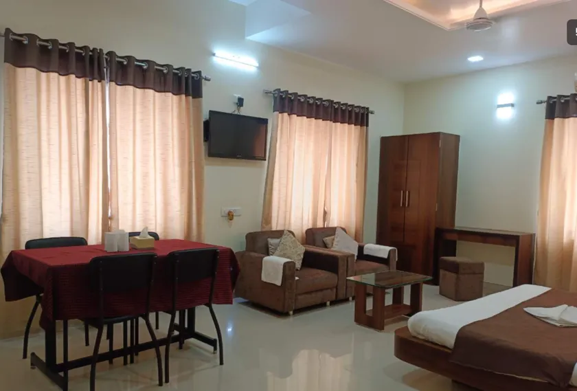 Hotel Jotirling - Image 1