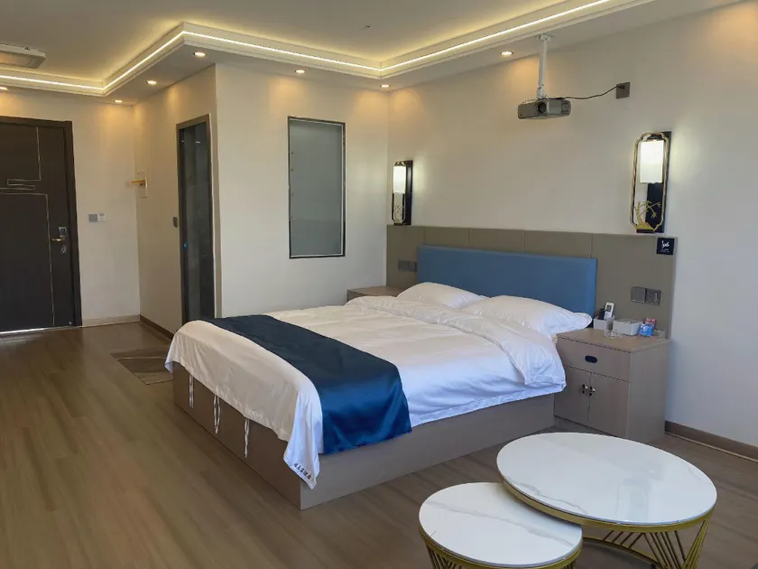 Yajuke Express Hotel - Image 1