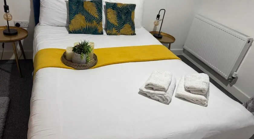 Heathrow central suites - Image 1