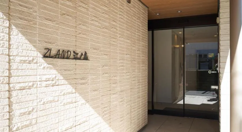 Yamamoto building by Tranova - Image 1