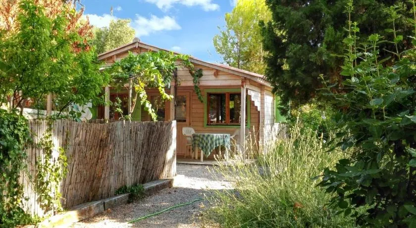Homerez - Chalet à Poussan avec jardin - Image 1
