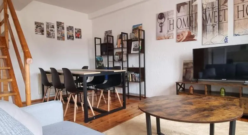 Cosy Triplex 3 chambres - Image 1