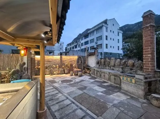 Yandang Xinzhong Deshan Boutique Hostel - Image 1