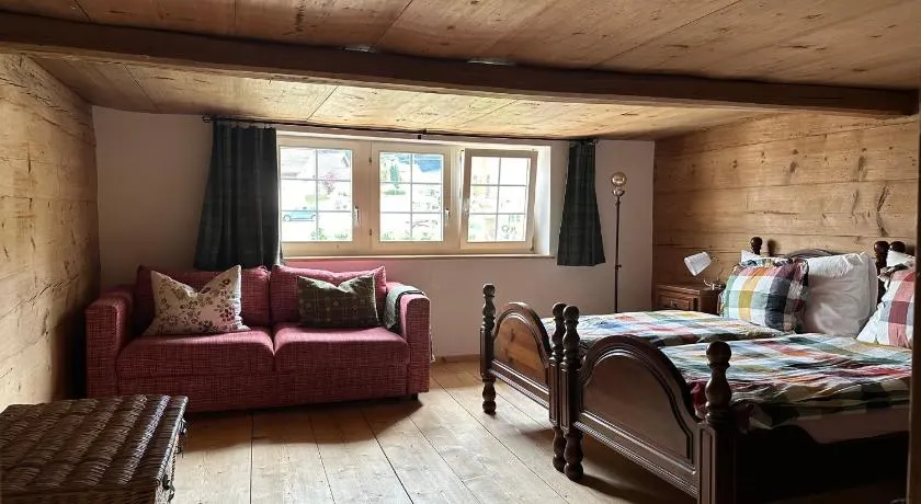 Gemütliches Chalet-Zimmer in Guesthouse Rosalie - Image 1