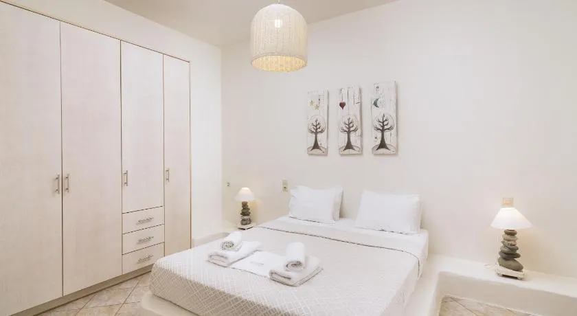 Hotel Sunshine Matala - Image 1