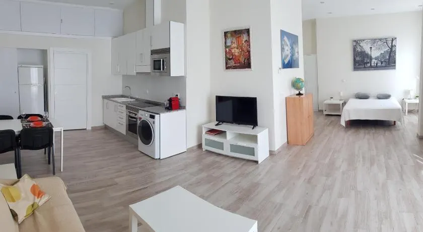 Studio Sorolla - Spacious studio near Valencia's beaches - Image 1