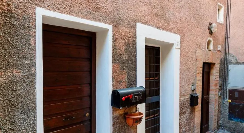 GuestHost - Cozy Apartments in Bagnaia - Image 1