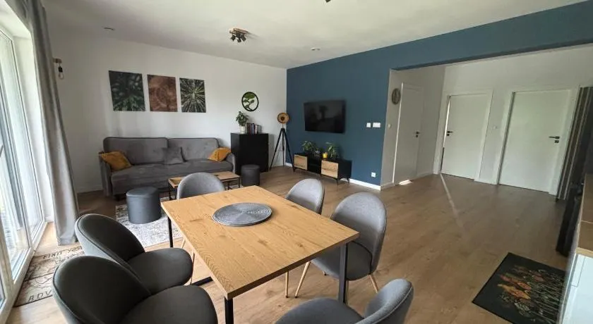 Flauta Apartamenty - Image 1