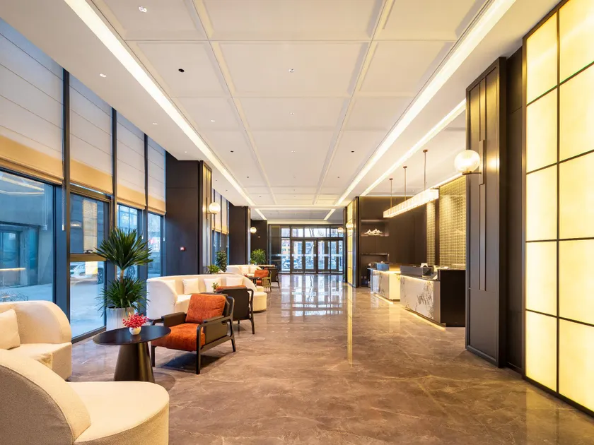 Changchun Dongfang Plaza Madison Hotel - Image 1