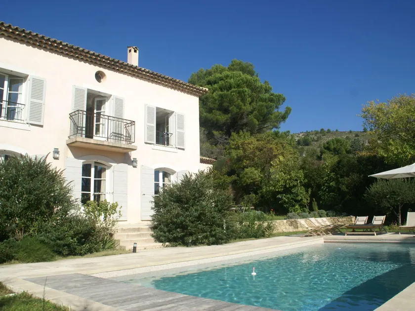 Atmospheric villa in pottery town Salernes (1 km), near many lovely villages - Image 1