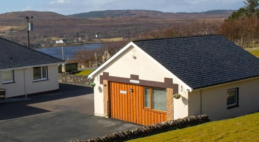 Chalet Skeabost Chalet by Interhome - Image 1