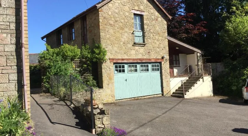 Parkfield (Chepstow BnB) - Image 1