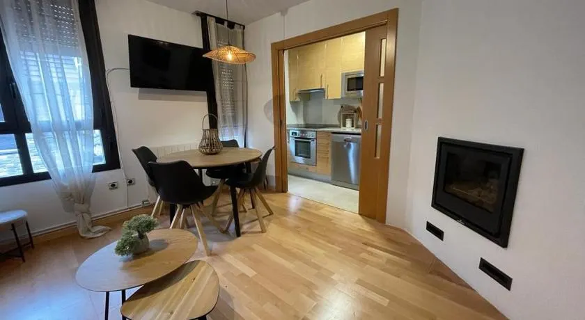 Apartamento La Anaza - Image 1