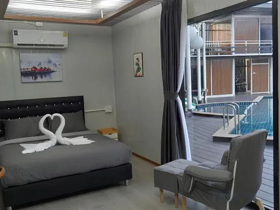 Hi Creek Resort  - Image 1