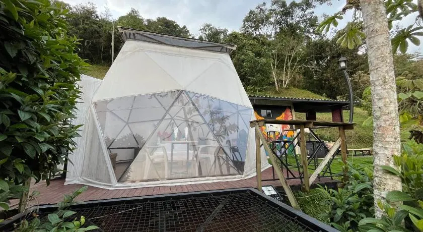 Criss Glamping - Image 1