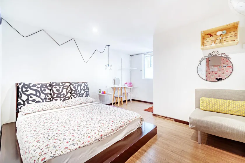 Snooze Hotel - Image 1