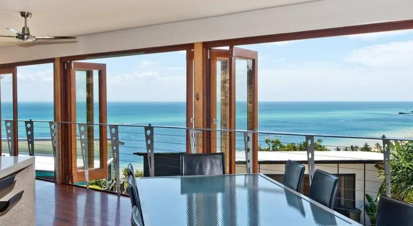Tangalooma Hilltop Haven - Image 1