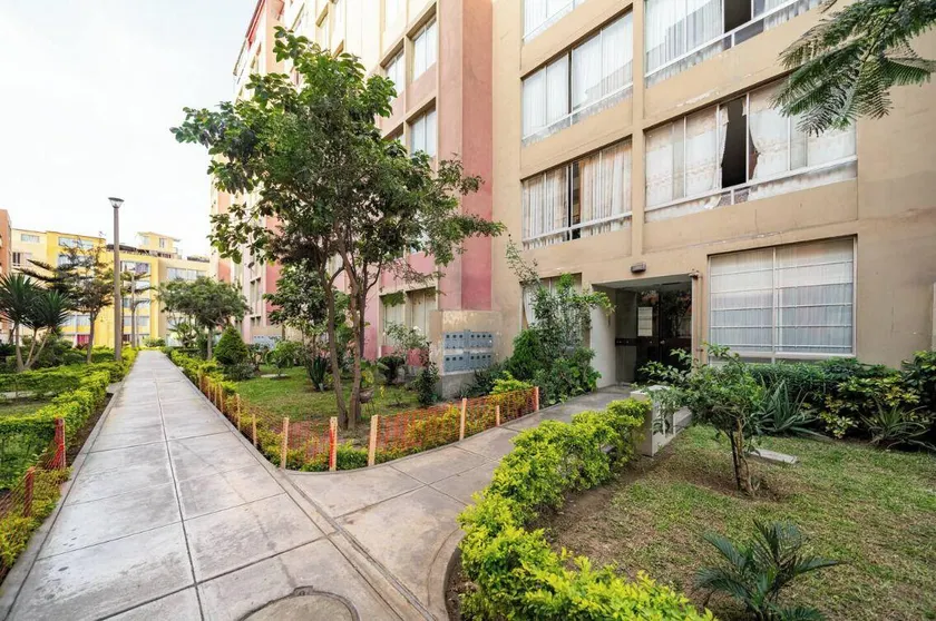 Apartamento Estela en Alameda Colonial - Image 1