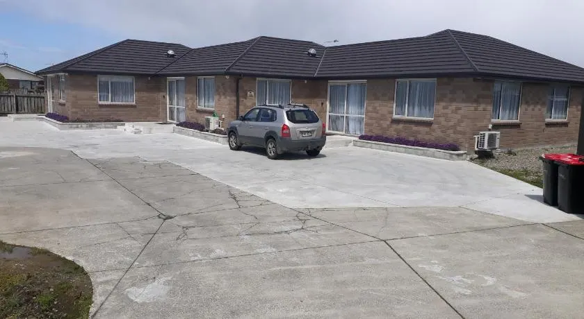 South City Accommodation unit 3 - Image 1