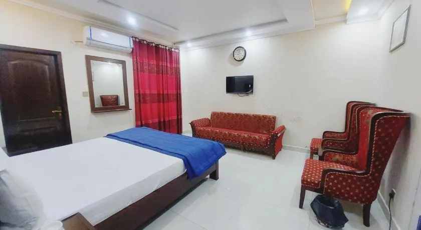 Hotel White Pearl - Image 1