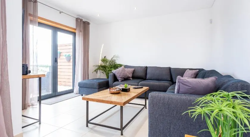 Casa Chic - Image 1