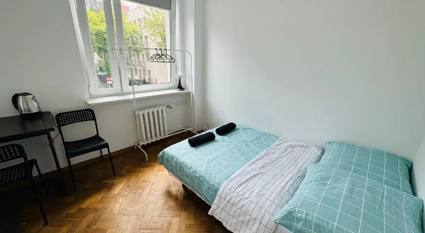 Fantastic-Inn Warszawa - Szczygla - Image 1
