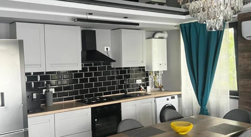 Apartament Maya Lumina - Image 1